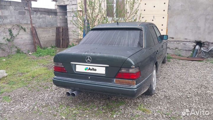 Mercedes-Benz E-класс 3.2 AT, 1994, 350 456 км