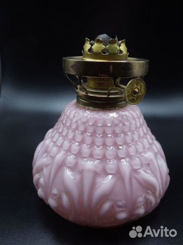 Керосиновая лампа 19 в.розовое молочное стекло объявление продам
