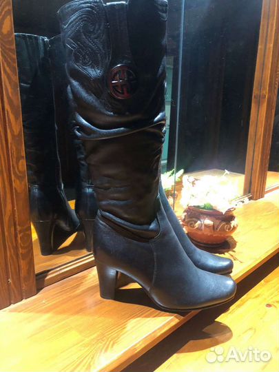 Сапоги кожа, новые,жен, нат кожа,39размера