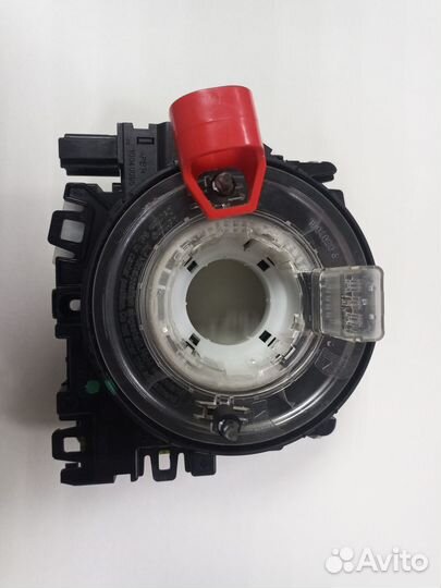 Шлейф со стрекозой VAG