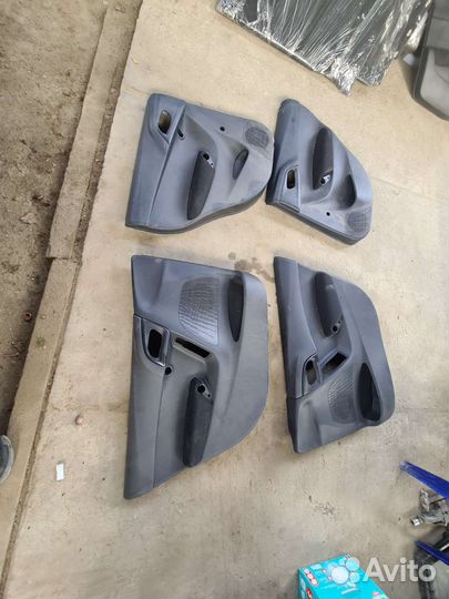 Обшивки дверей citroen c3 a51 citroen c3 2