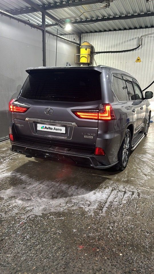 Lexus LX: фото владельца