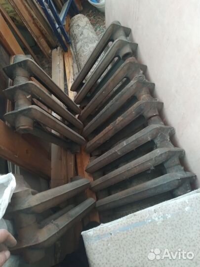 Батарея чугунная