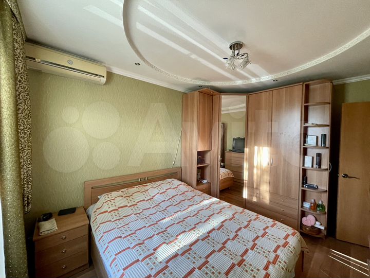 3-к. квартира, 58 м², 2/5 эт.