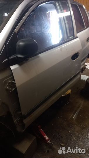Сидений Mitsubishi Spare Стар