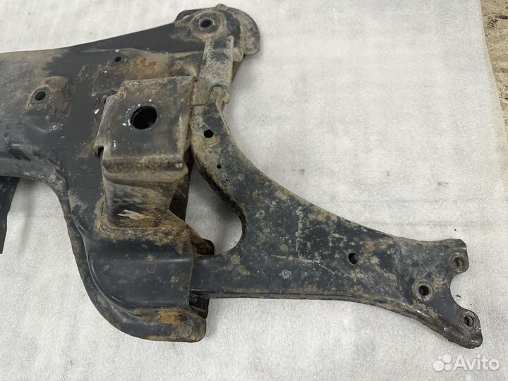 CHery Arrizo 2014 подрамник