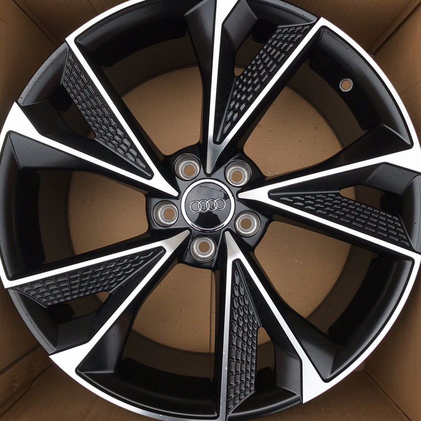Литые диски Audi 8.5×R19 5×112