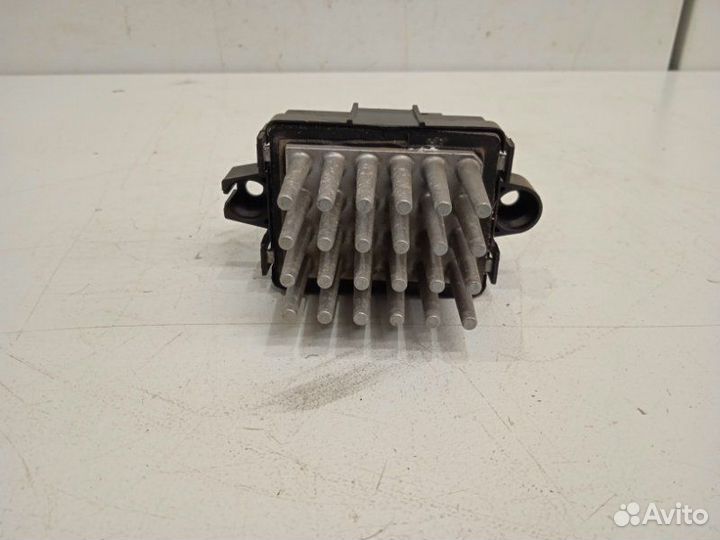 Резистор отопителя Chevrolet Cruze J300 1.6 F16D3