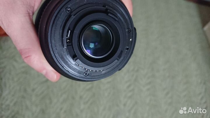 Объектив Nikon Nikkor 18-105mm f/3.5-5.6G ED VR