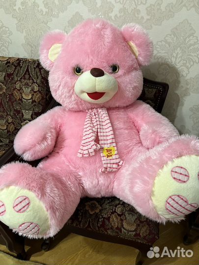 Плюшевый медведь большой розовый