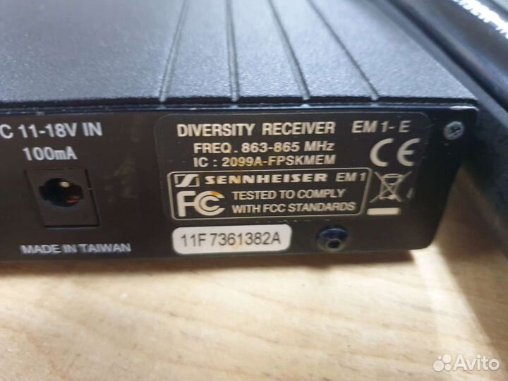 Радиосистема (радиомикрофон) Sennheiser