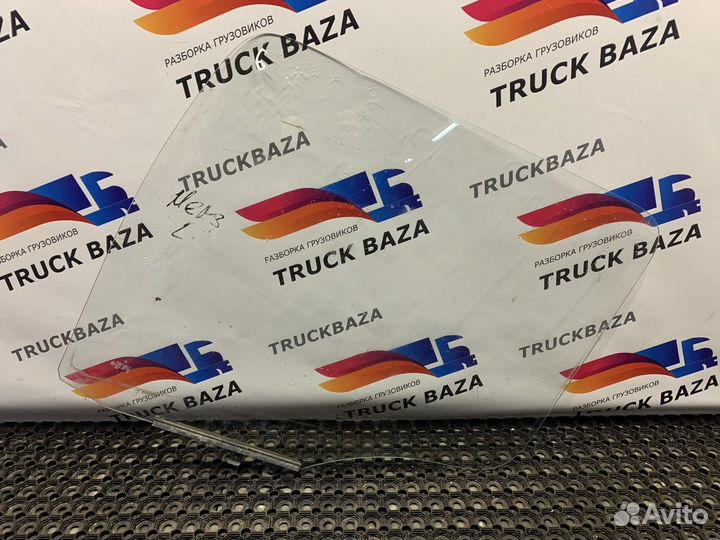 Стекло двери левой