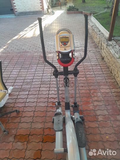 Беговой тренажер