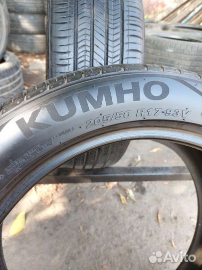Kumho Solus TA51 205/50 R17 93V