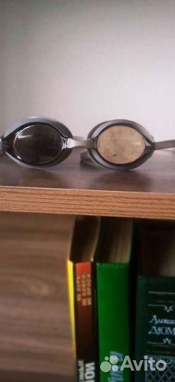 Очки для плавания