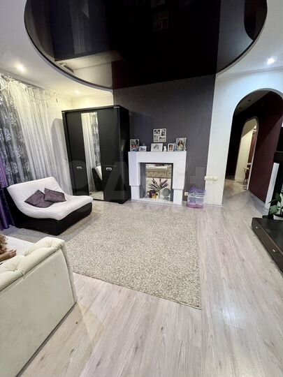 2-к. квартира, 56 м², 3/3 эт.