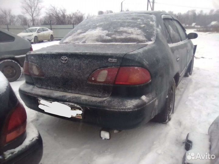 Разбирается Тойота Королла 1999г.в. Двигатель 1.8