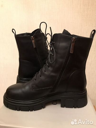 Ботинки женские зимние 39 размера новые