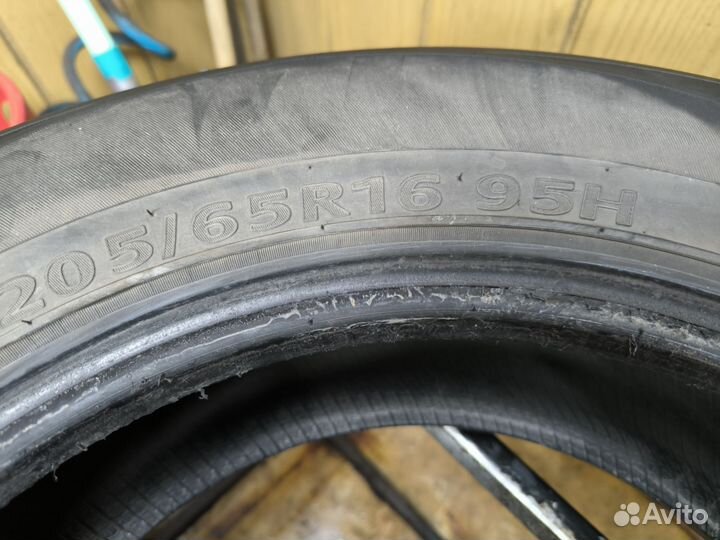 Kumho Solus SA01 KH32 205/65 R16 95H