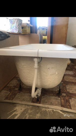 Ванна акриловая