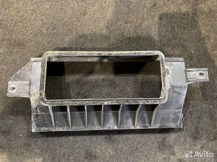 Корпус салонного фильтра Ford Focus 1