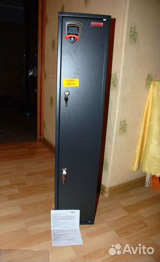 Сейф металлический