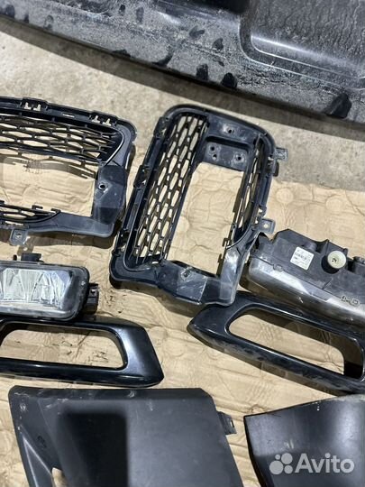 Передный бампер range rover sport