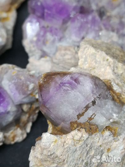 Аметист, Кедон