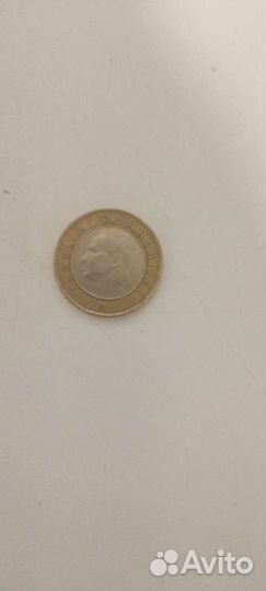 Монета 1лира