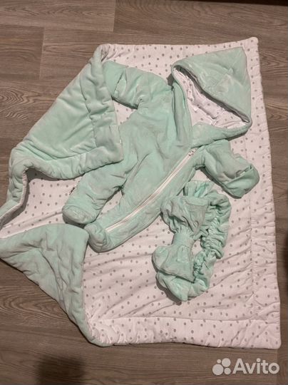 Комплект на выписку