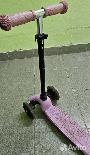 Самокат детский трехколесный