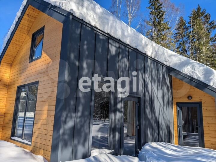 Дом 105 м² на участке 9,1 сот.