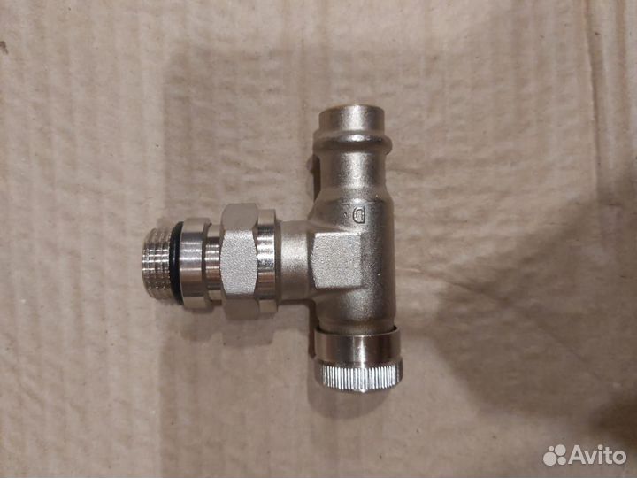 Клапан запорный RLV угловой Danfoss