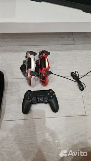 Sony playstation 4 pro 1tb, 3 джойстика, док, игры