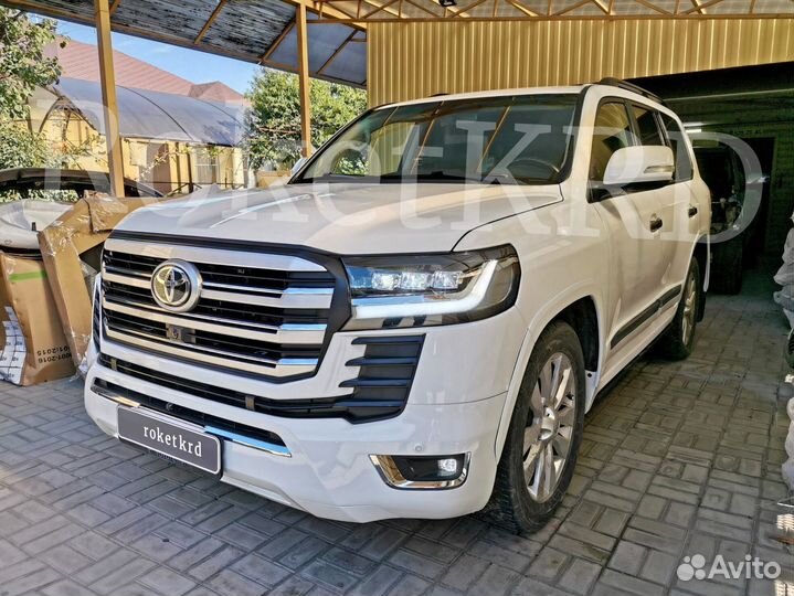 Рестайлинг Toyota Land Cruiser 200 в 300 модель