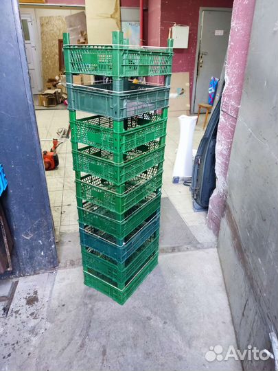Пластиковые ящики для овощей бу