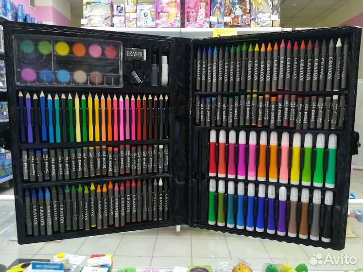 Художественный набор 168 предметов, черный