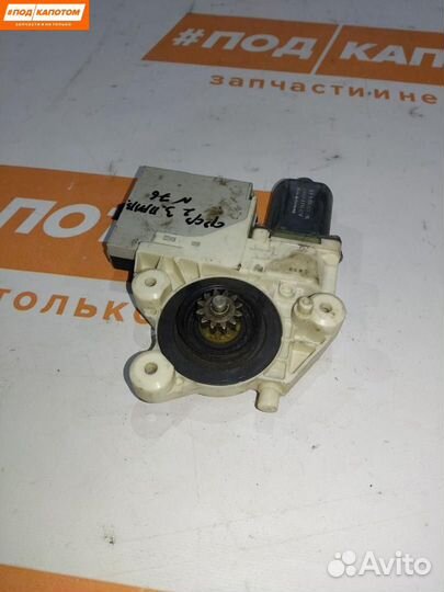 Моторчик стеклоподъемника передний правый Ford 2