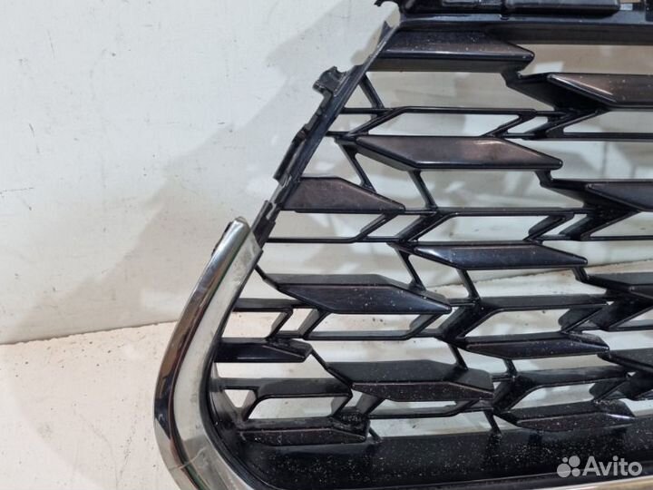 Решетка бампера передняя Toyota Highlander 4 2019