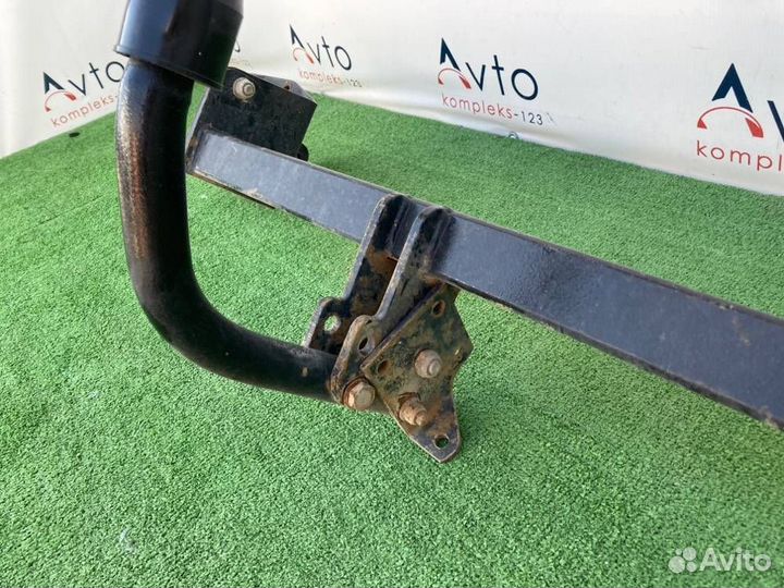 Фаркоп Mazda Axela BK 2005