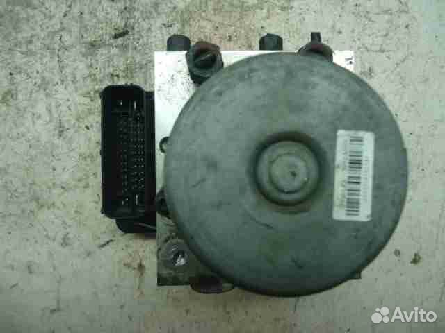 Блок управления тормозами/насос ABS Hyundai Santa