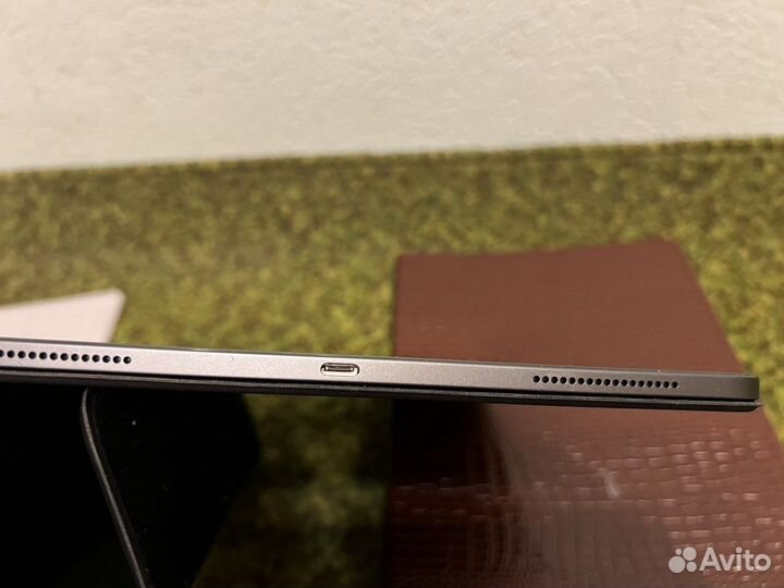 IPаd Рrо 12.9, 2020,1Tb,Wi-Fi почти новый