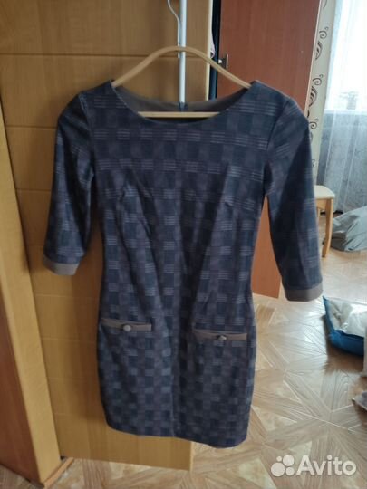 Отдам пакетом женские платья 46-48р