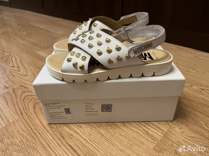 Босоножки для девочки 34