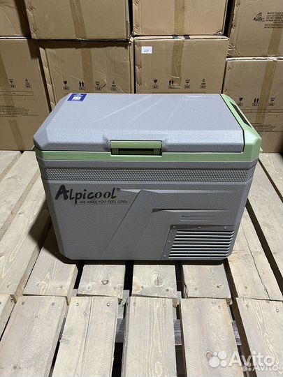 Автохолодильник компрессорный Alpicool QX30