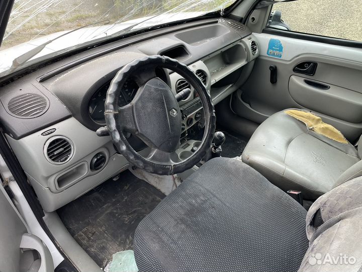 Капот Renault Kangoo 1