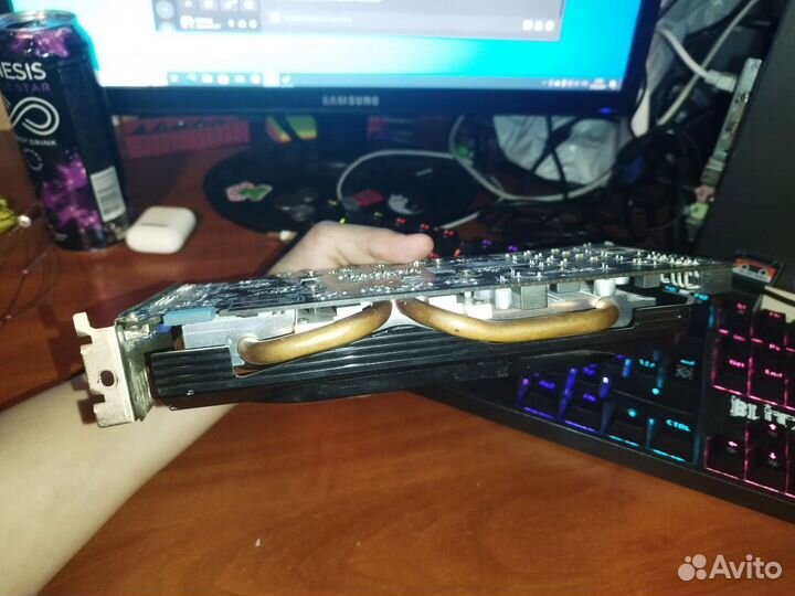 Видеокарта N560GTX