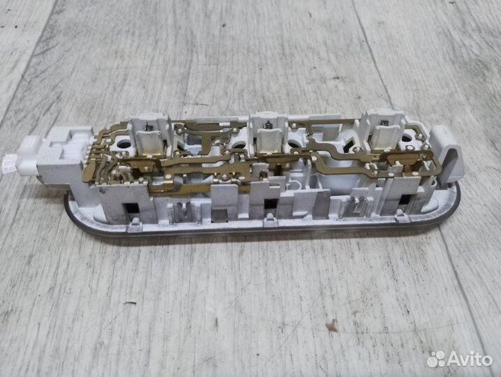 Плафон передний Renault Scenic K9K 2008