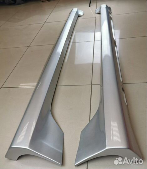 Накладки-пороги на Лада Веста в цвет 