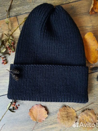 Шапка вязаная ручной работы новая
